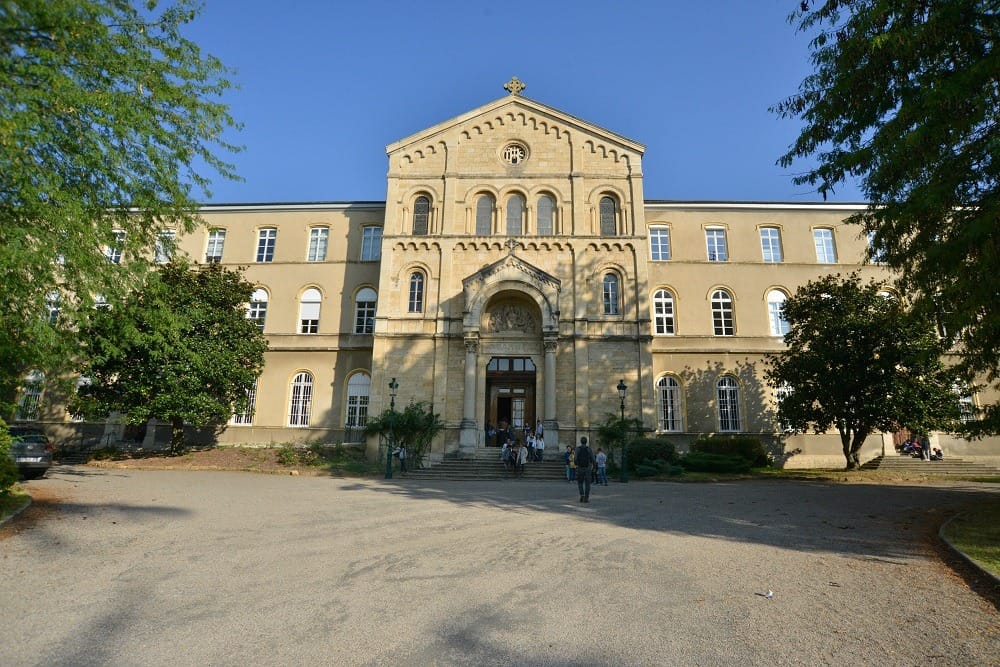 KNX: NOTRE DAME DE MONGRE (VILLEFRANCHE)